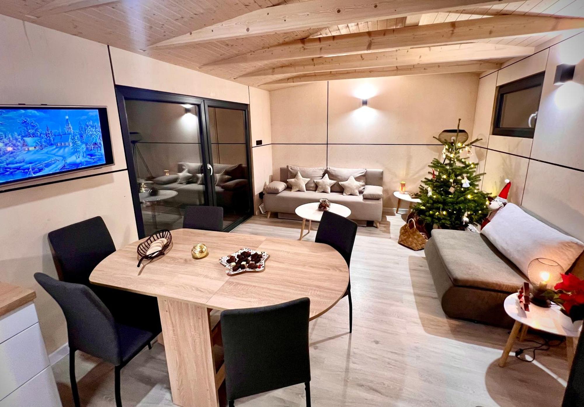 Appartement Domcek Pod Vezami S Virivkou A Grilom, Pri Termalnom Kupalisku à Liptovský Ján Extérieur photo