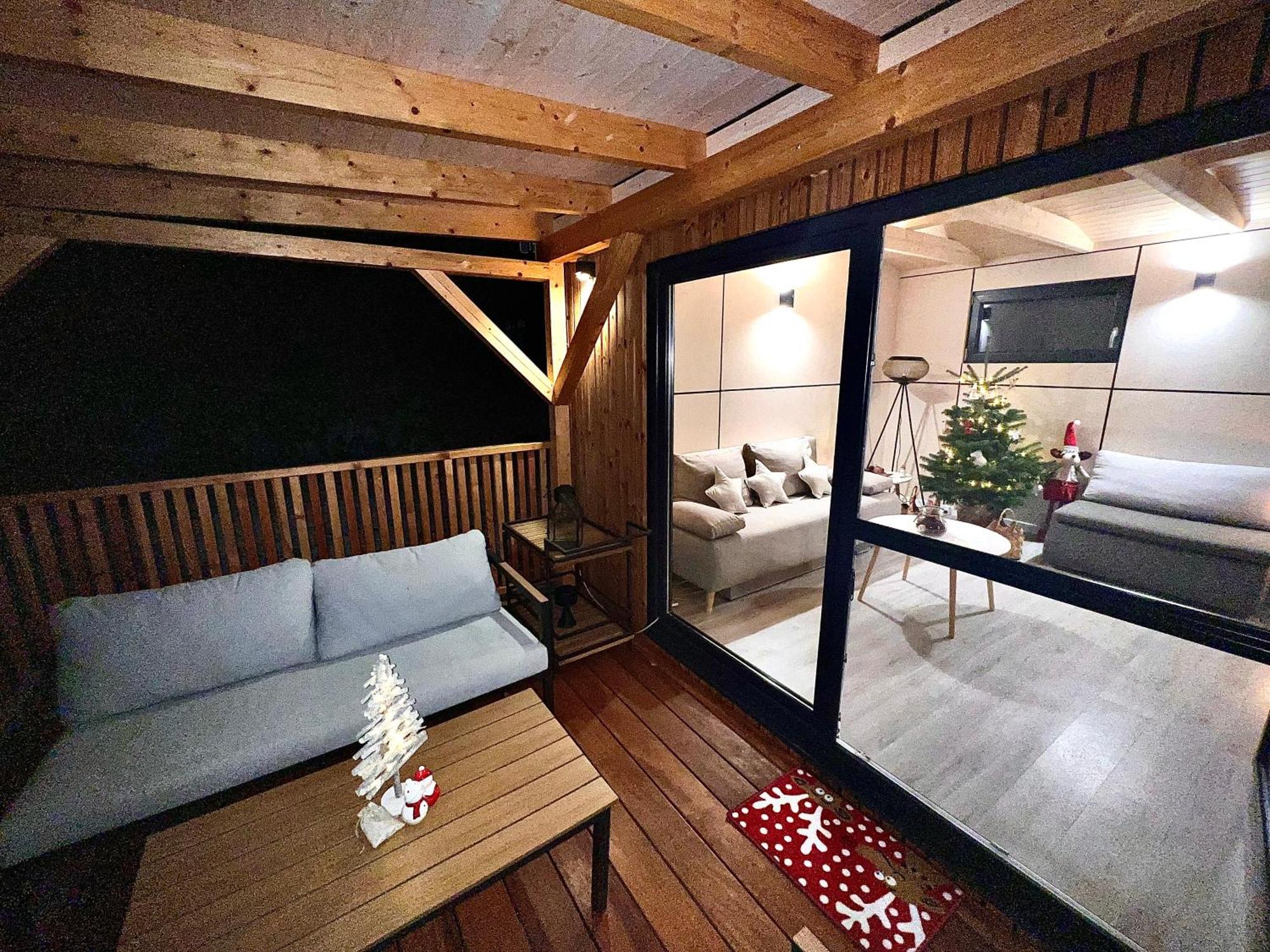 Appartement Domcek Pod Vezami S Virivkou A Grilom, Pri Termalnom Kupalisku à Liptovský Ján Extérieur photo